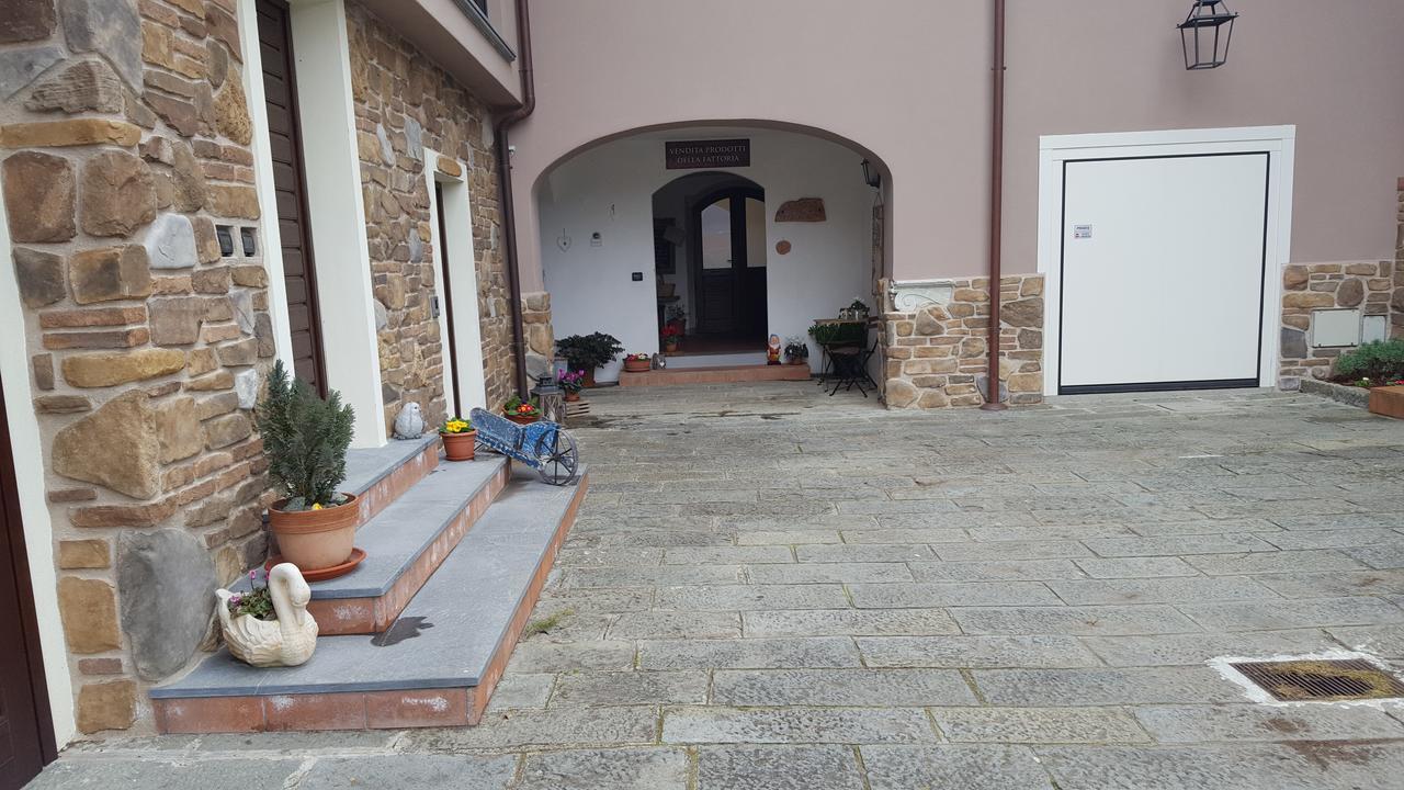 B&B Podere Montese Віллафранка-ін-Луніджана Екстер'єр фото