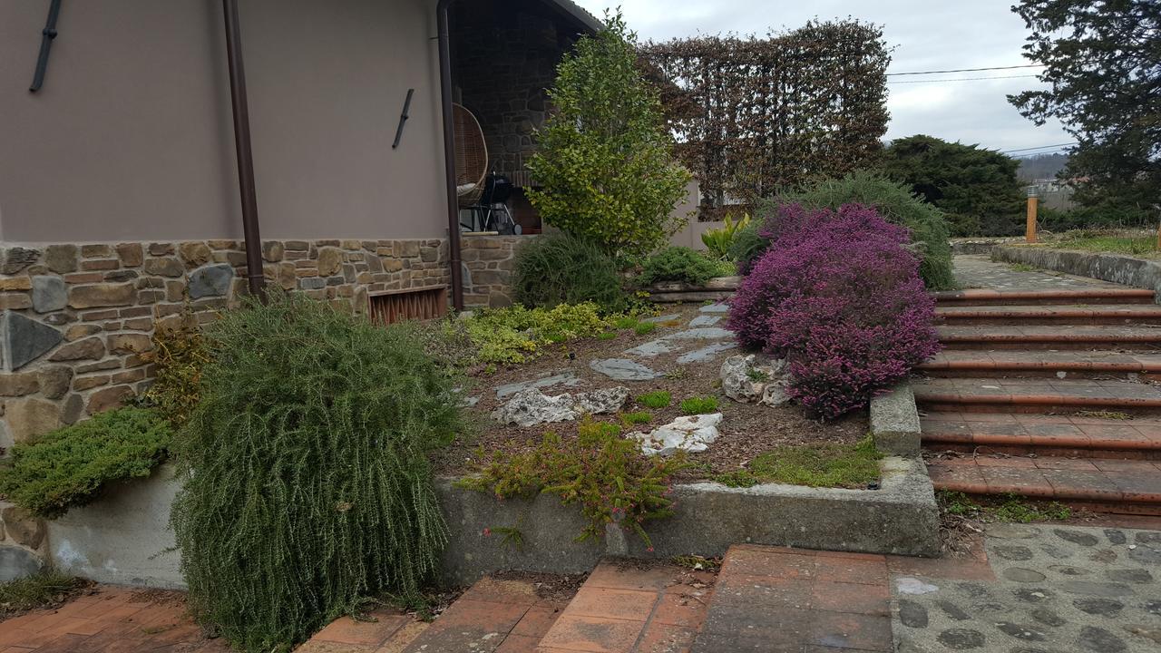 B&B Podere Montese Віллафранка-ін-Луніджана Екстер'єр фото