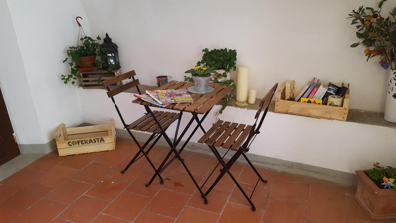 B&B Podere Montese Віллафранка-ін-Луніджана Екстер'єр фото