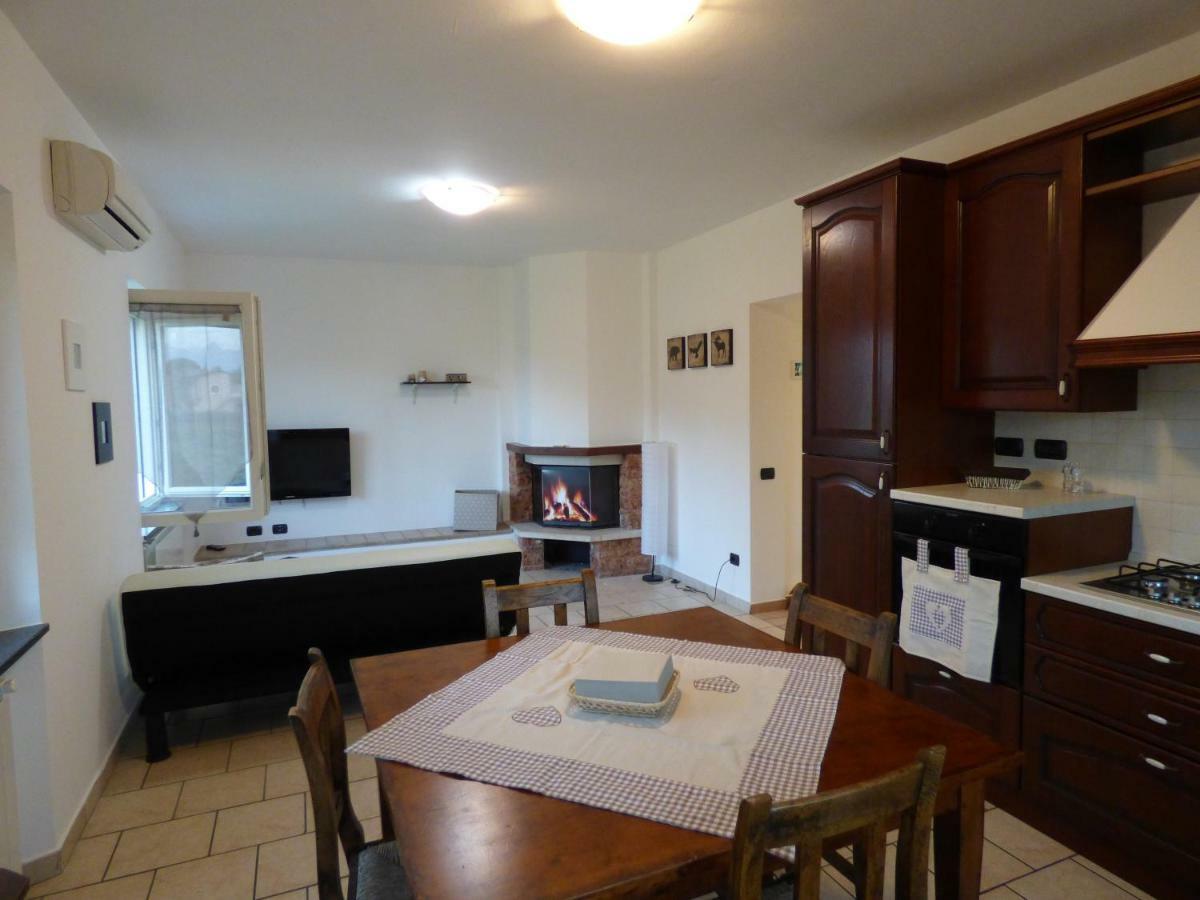B&B Podere Montese Віллафранка-ін-Луніджана Екстер'єр фото
